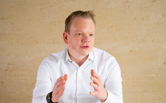 Christof Bitschi bei Pressekonferenz